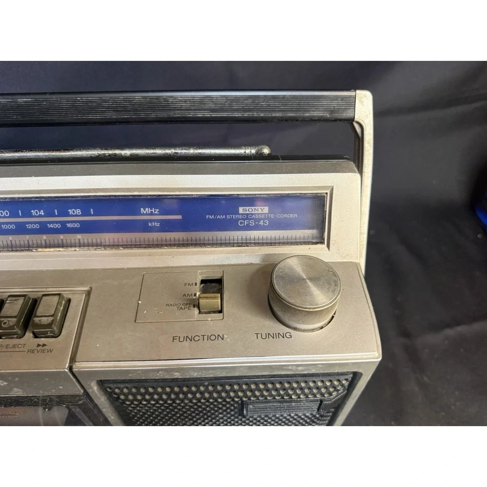 Sony CFS-43 Boombox Stereo Cassette Player AM FM Radio Silver Vintage Tested